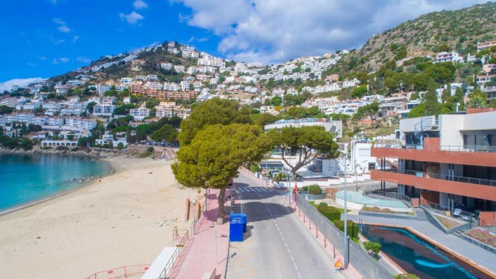 רוזס Nc Apartments 201 Moli Blau - 4 Pax מראה חיצוני תמונה