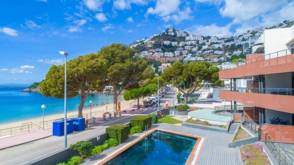 רוזס Nc Apartments 201 Moli Blau - 4 Pax מראה חיצוני תמונה